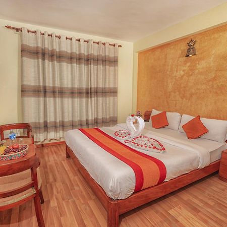 Royal Kings Hotel Katmandu Zewnętrze zdjęcie