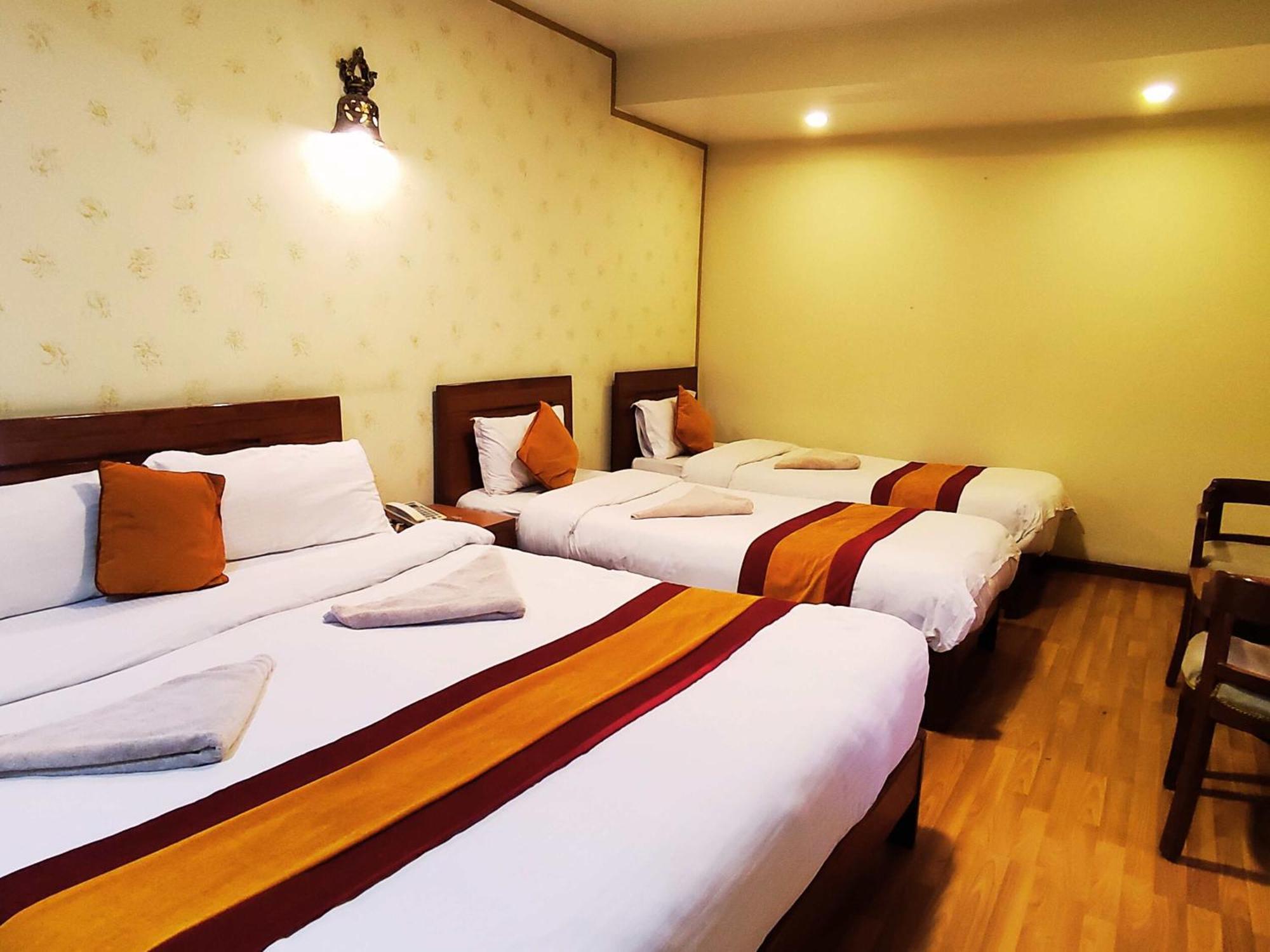 Royal Kings Hotel Katmandu Zewnętrze zdjęcie