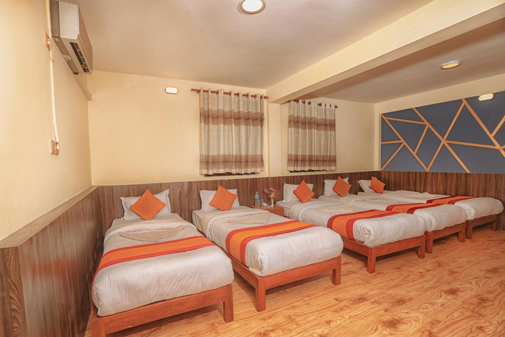 Royal Kings Hotel Katmandu Zewnętrze zdjęcie